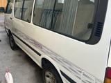 Toyota Hiace 2004 годаүшін2 100 000 тг. в Алматы