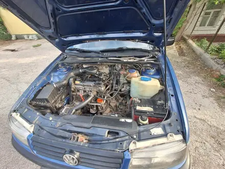 Volkswagen Passat 1995 года за 1 800 000 тг. в Шымкент – фото 7