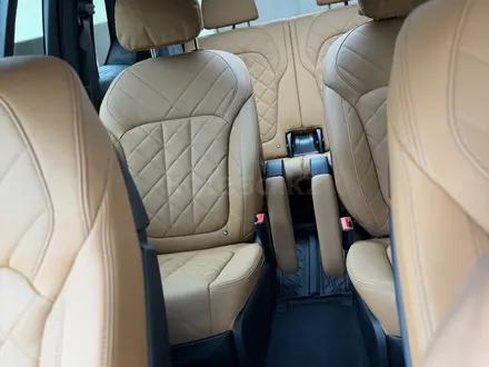 BMW X7 2023 года за 63 000 000 тг. в Алматы – фото 7