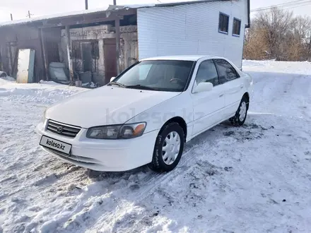 Toyota Camry 2001 года за 3 500 000 тг. в Алматы – фото 3