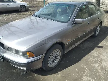 BMW 528 1998 года за 3 000 000 тг. в Семей – фото 3