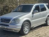 Mercedes-Benz ML 320 1999 годаүшін3 200 000 тг. в Караганда – фото 3