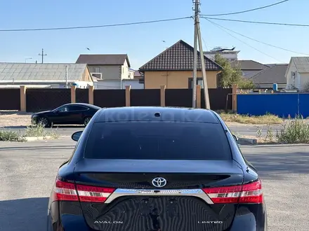 Toyota Avalon 2014 года за 7 000 000 тг. в Атырау – фото 9