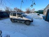 Chevrolet Niva 2003 годаүшін2 200 000 тг. в Костанай – фото 3