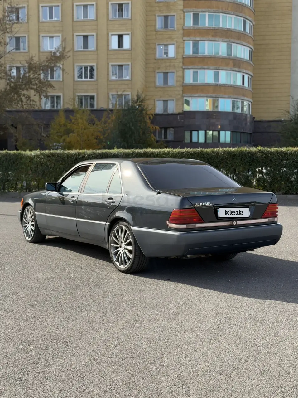Mercedes-Benz S-Class, 1991
