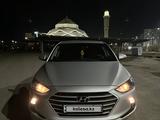 Hyundai Elantra 2017 года за 7 900 000 тг. в Астана