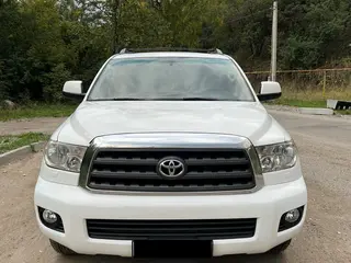 Toyota Sequoia, 2008