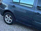 Volkswagen Golf 1995 года за 1 500 000 тг. в Кентау – фото 3