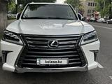 Lexus LX 570 2016 годаүшін40 000 000 тг. в Алматы