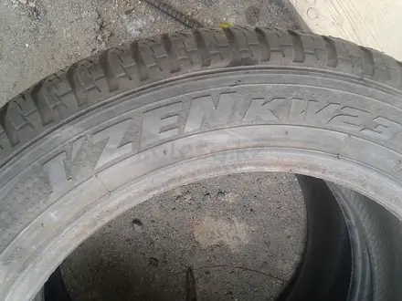 Шины 205/55 R16 — "Kumho IZEN KW23" (Китай), зимние, в хорошем со за 35 000 тг. в Астана – фото 7