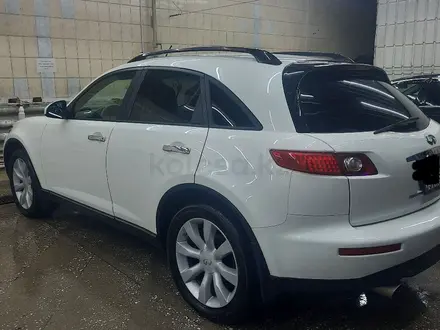 Infiniti FX35 2005 года за 5 875 000 тг. в Алматы – фото 4