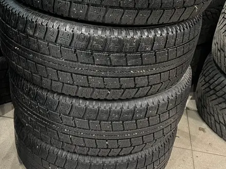 Зимние шины 215/60 R16 Nitto SN2 Япония бу за 68 000 тг. в Алматы – фото 2