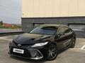 Toyota Camry 2023 года за 15 400 000 тг. в Шымкент