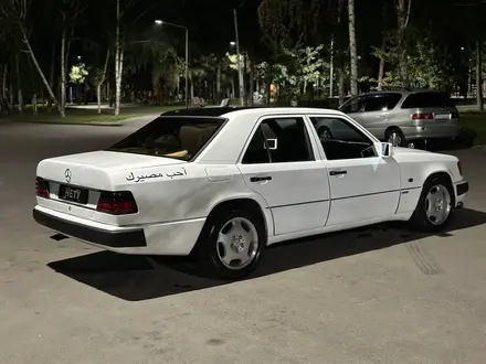 Mercedes-Benz E 260 1989 года за 1 590 000 тг. в Алматы – фото 9