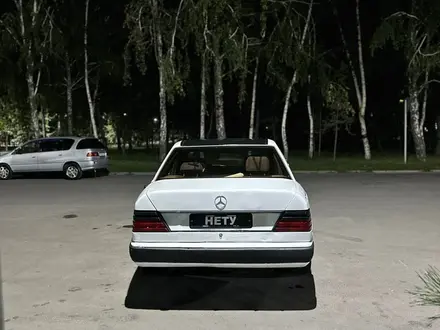 Mercedes-Benz E 260 1989 года за 1 590 000 тг. в Алматы – фото 11