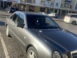 Mercedes-Benz E 280 1996 года за 2 800 000 тг. в Караганда – фото 2