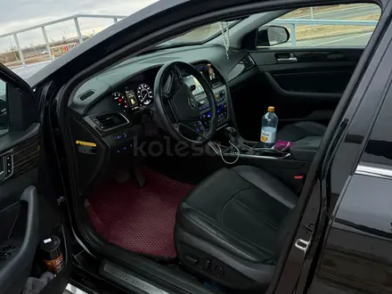 Hyundai Sonata 2016 года за 6 500 000 тг. в Актобе – фото 5