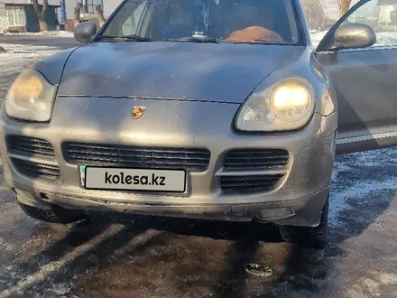 Porsche Cayenne 2005 года за 3 000 000 тг. в Алматы