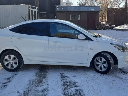 Hyundai Solaris 2015 года за 5 200 000 тг. в Алматы – фото 2