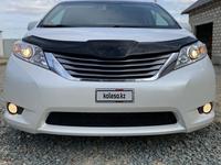 Toyota Sienna 2015 года за 8 800 000 тг. в Атырау