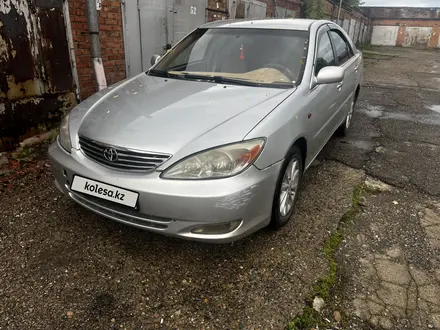 Toyota Camry 2004 года за 3 700 000 тг. в Усть-Каменогорск – фото 2
