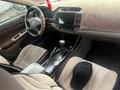 Toyota Camry 2004 года за 3 700 000 тг. в Усть-Каменогорск – фото 5