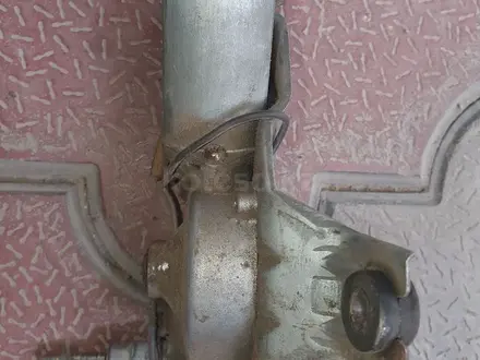 Моторчик стеклоочистителя задней двери за 5 000 тг. в Алматы – фото 3