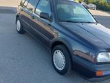 Volkswagen Golf 1992 года за 1 500 000 тг. в Есик – фото 3