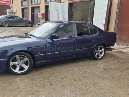 BMW 525 1994 года за 2 600 000 тг. в Атырау – фото 7