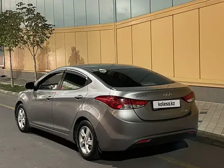 Hyundai Elantra 2013 года за 5 800 000 тг. в Алматы – фото 2