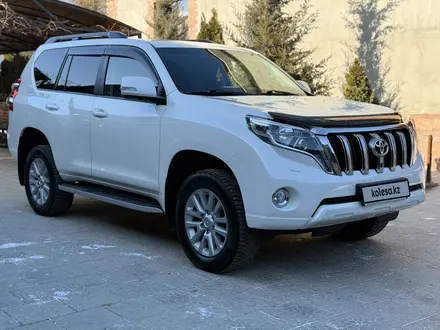 Toyota Land Cruiser Prado 2017 года за 28 600 000 тг. в Алматы – фото 2