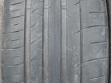 Комплект шин 255/50/20 Dunlop за 28 000 тг. в Алматы – фото 2
