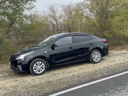 Kia Rio 2021 года за 7 300 000 тг. в Рудный – фото 7