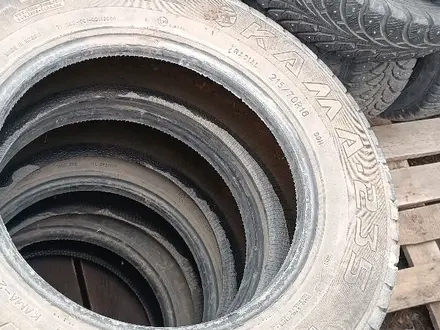 Шины покрышки резина за 15 000 тг. в Уральск
