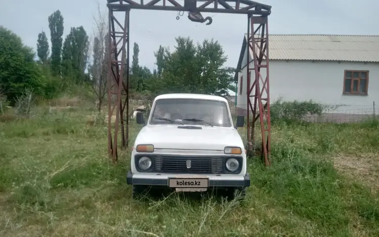 ВАЗ (Lada) Lada 2121 2001 годаүшін1 000 000 тг. в Тараз