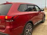 Mitsubishi Outlander 2018 годаүшін6 500 000 тг. в Атырау – фото 2