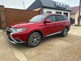 Mitsubishi Outlander 2018 годаүшін6 500 000 тг. в Атырау – фото 3