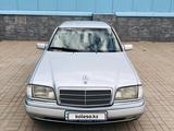 Mercedes-Benz C 220 1995 года за 3 200 000 тг. в Караганда – фото 2