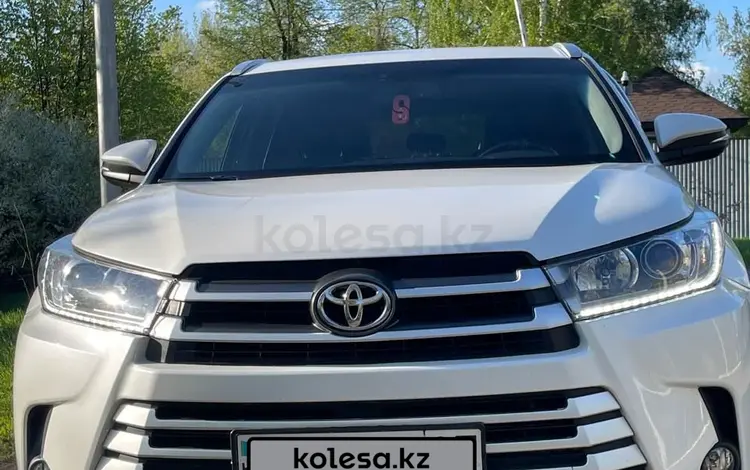 Toyota Highlander 2019 годаүшін16 500 000 тг. в Уральск