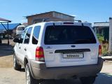 Ford Escape 2002 года за 2 900 000 тг. в Усть-Каменогорск – фото 2