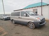 Hyundai Starex 2004 года за 2 500 000 тг. в Актобе