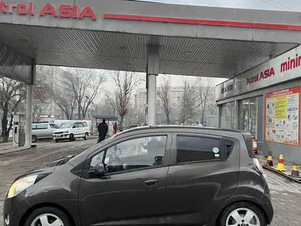 Chevrolet Spark 2010 года за 3 350 000 тг. в Алматы – фото 4