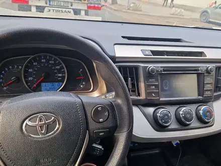 Toyota RAV4 2015 года за 8 500 000 тг. в Астана – фото 6