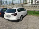 Volkswagen Passat 2008 годаүшін3 500 000 тг. в Шымкент – фото 3