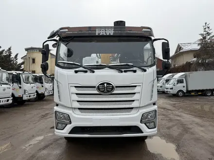 FAW  JK6 2026 года за 48 000 000 тг. в Алматы – фото 30