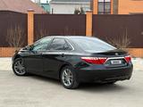 Toyota Camry 2015 года за 4 900 000 тг. в Актобе – фото 5