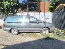 Nissan Prairie Joy, 1998
