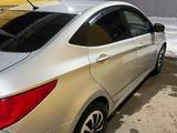 Hyundai Solaris 2015 года за 4 800 000 тг. в Уральск – фото 4