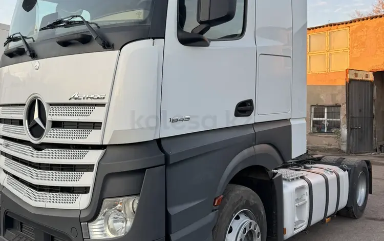Mercedes-Benz  Actros 2018 года за 19 800 000 тг. в Караганда