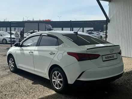 Hyundai Accent 2020 года за 5 625 375 тг. в Астана – фото 4